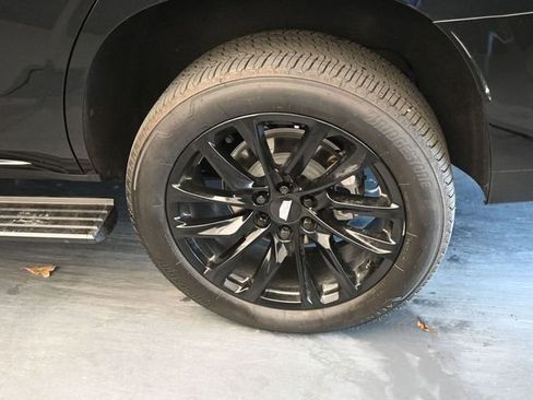 Used 2024 Cadillac Escalade Sport Platinum w/ LPO, ONYX Package image 13