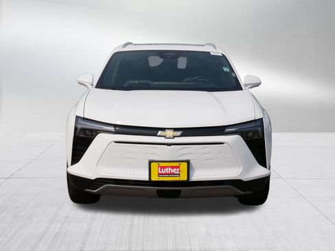 Used 2024 Chevrolet Blazer EV LT AWD/4WD image 2