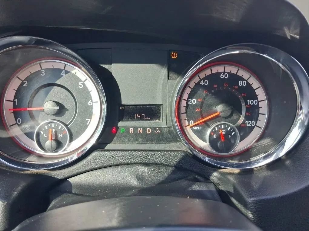 Used 2018 Dodge Grand Caravan SE w/ UConnect Hands-Free Group FWD image 21