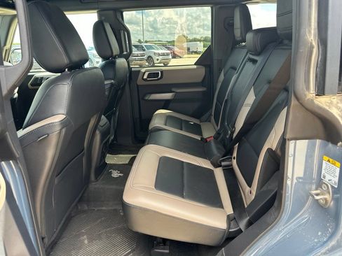 Used 2023 Ford Bronco Wildtrak AWD/4WD image 26