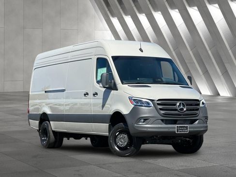 New 2026 Mercedes-Benz Sprinter 3500 image 2