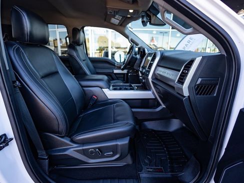 Used 2019 Ford F250 Lariat w/ Lariat Ultimate Package image 37