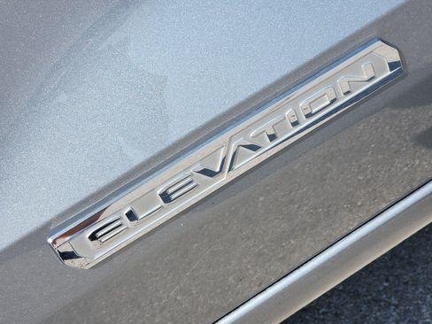 Used 2024 GMC Canyon Elevation RWD image 12