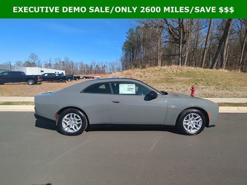 New 2025 Dodge Charger R/T w/ Quick Order Package 25M R/T image 15