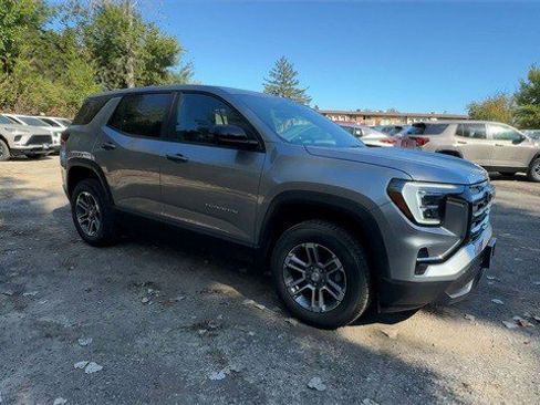 New 2026 GMC Terrain Elevation w/ Technology Package II image 2