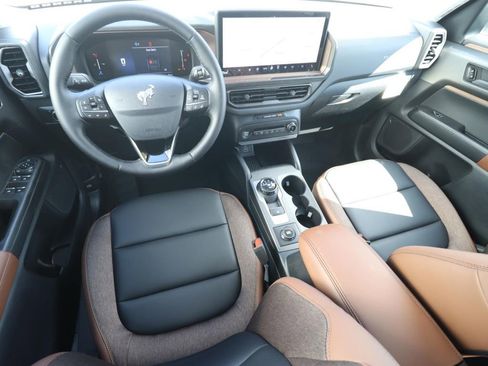 New 2026 Ford Bronco Sport Outer Banks image 8