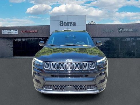Used 2024 Jeep Compass Limited w/ High Altitude Package AWD/4WD image 2