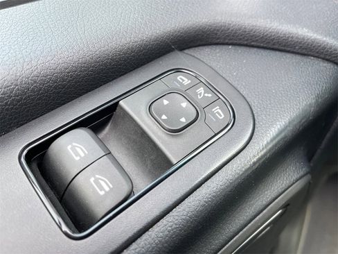 Used 2024 Mercedes-Benz Sprinter 2500 image 22