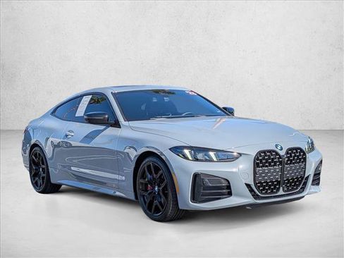 Used 2025 BMW 430i Coupe w/ M Sport Package RWD image 3