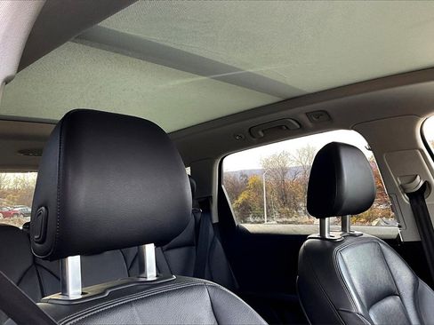 Used 2017 Audi Q7 3.0T Premium Plus w/ Premium Plus Package image 17