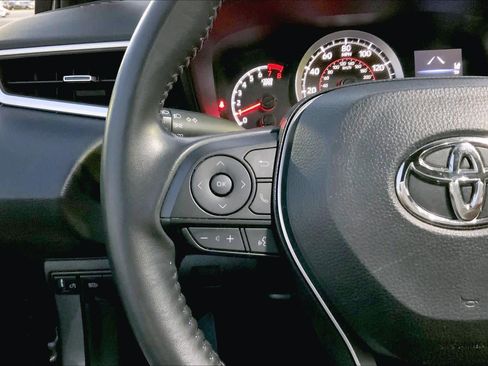 Used 2022 Toyota Corolla SE image 22