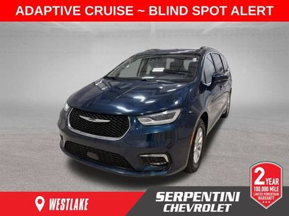 Used 2021 Chrysler Pacifica Touring-L