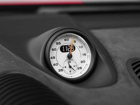 Used 2025 Porsche 718 Cayman GT4 RS RWD image 60