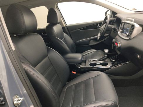 Used 2020 Kia Sorento SX FWD image 21