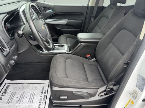 Used 2021 Chevrolet Colorado LT w/ LT Convenience Package image 13