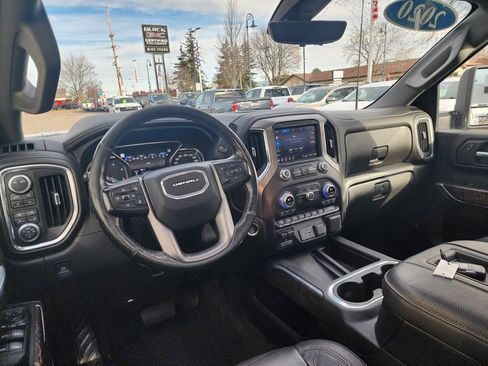 Used 2020 GMC Sierra 2500 Denali w/ Denali Ultimate Package image 35