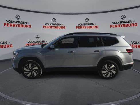 New 2026 Volkswagen Atlas SE image 5