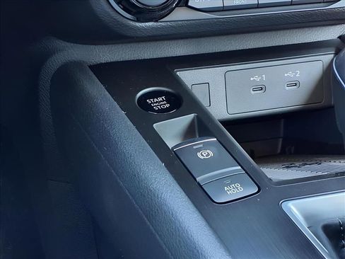 New 2026 Nissan Kicks SV image 17