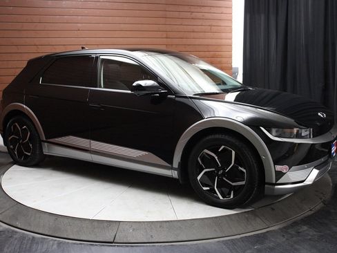 Used 2024 Hyundai Ioniq 5 Limited image 22