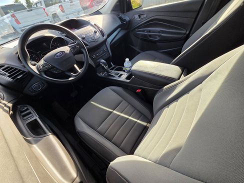 Used 2019 Ford Escape S FWD image 8
