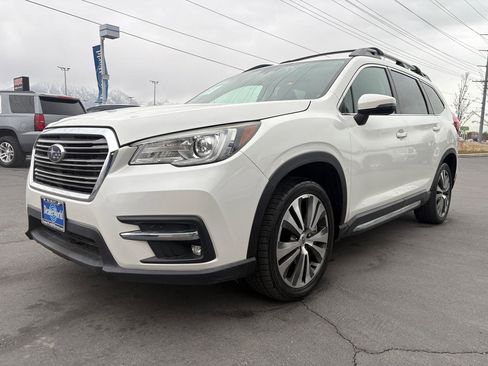 Used 2019 Subaru Ascent Limited image 3