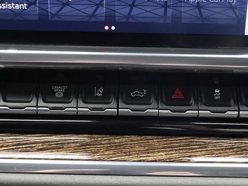 Used 2024 GMC Sierra 2500 SLE image 27