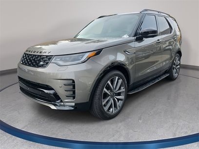 New 2025 Land Rover Discovery Dynamic SE