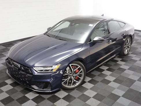 Used 2025 Audi S7 Premium Plus w/ S Sport Package AWD/4WD image 2