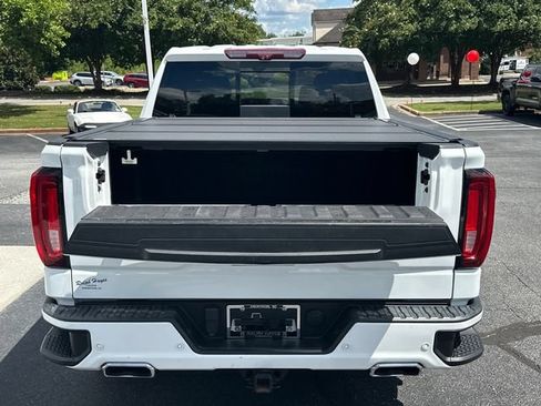 Used 2023 GMC Sierra 1500 Denali w/ Denali Reserve Package AWD/4WD image 5