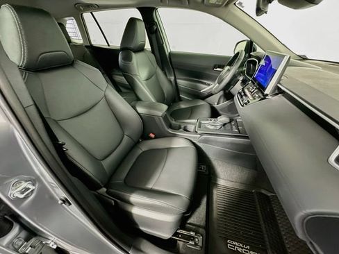 Certified 2026 Toyota Corolla Cross XLE w/ Convenience Package AWD/4WD image 28