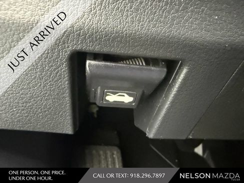 Used 2023 MAZDA CX-30 AWD 2.5 S w/ Premium Package image 25