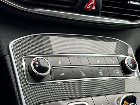 Used 2021 Hyundai Santa Fe SEL image 22