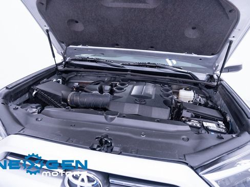 Used 2020 Toyota 4Runner SR5 image 49