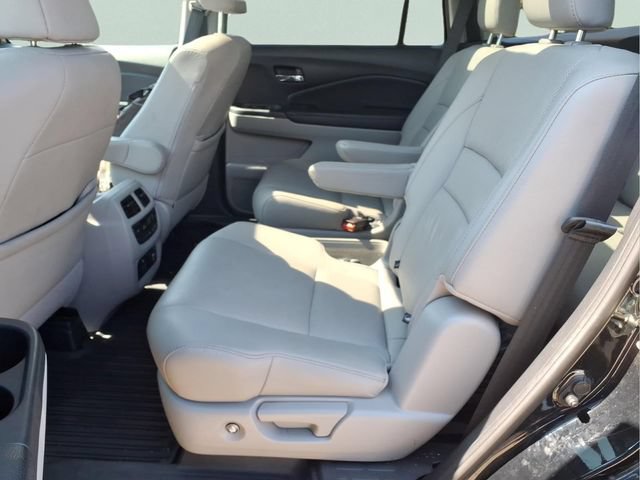 Used 2019 Honda Pilot Elite image 21
