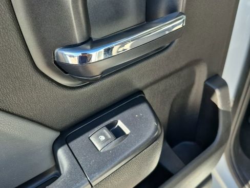 Used 2016 GMC Sierra 2500 2WD Crew Cab image 16