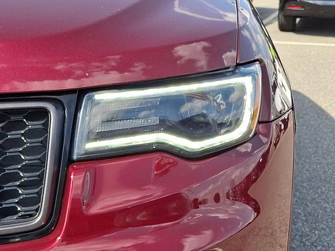 Used 2020 Jeep Grand Cherokee High Altitude AWD/4WD image 34