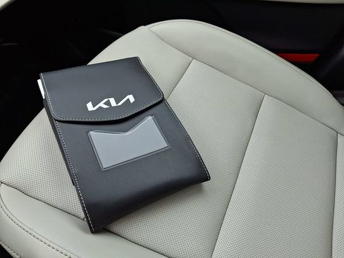 Used 2024 Kia Telluride S w/ S Sunroof Package AWD/4WD image 27