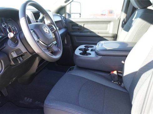 New 2026 RAM 2500 Tradesman image 17