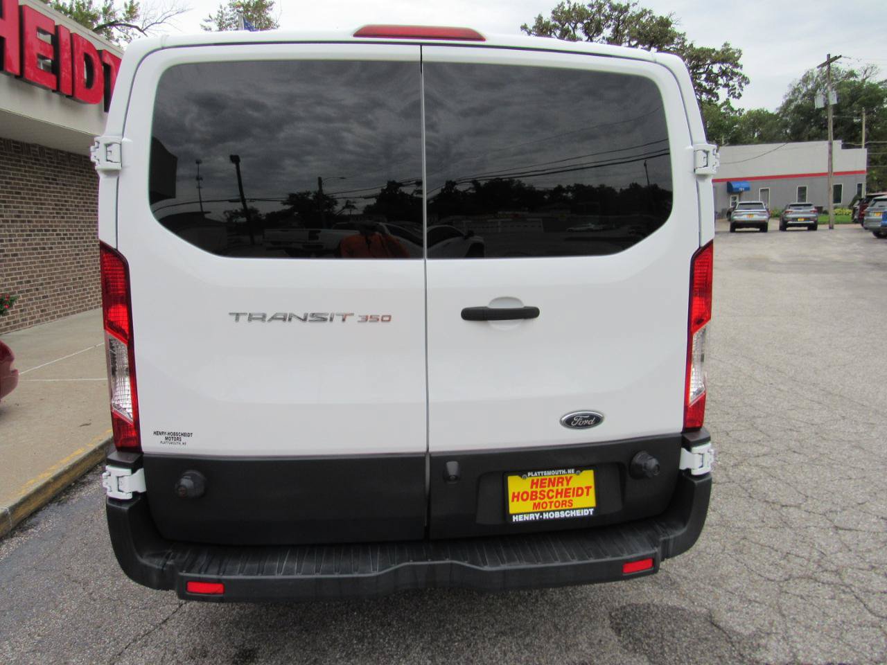 Used 2016 Ford Transit 350 XL RWD image 3
