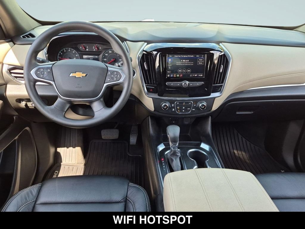 Used 2022 Chevrolet Traverse LS FWD image 13