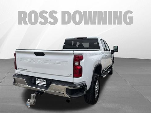Used 2022 Chevrolet Silverado 2500 LT w/ Convenience Package AWD/4WD image 4