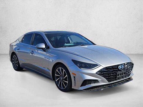 Used 2020 Hyundai Sonata Limited w/ Cargo Package image 3