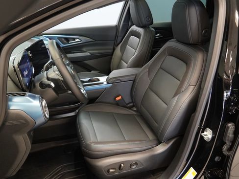 New 2026 Chevrolet Equinox EV LT FWD image 4