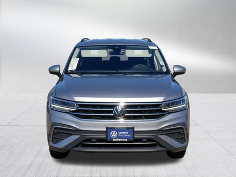 Used 2024 Volkswagen Tiguan S AWD/4WD image 2