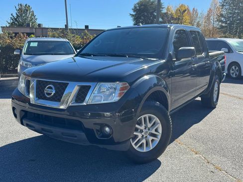 Used 2016 Nissan Frontier SV w/ SV Value Truck Package RWD image 3