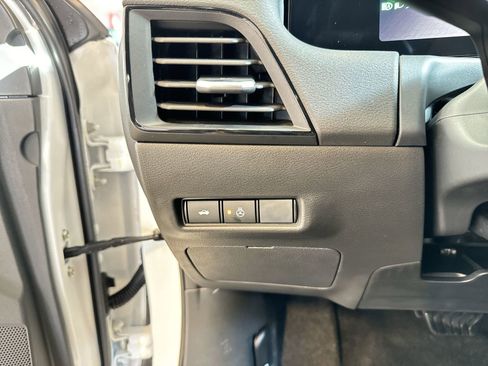 New 2026 Nissan Sentra SV w/ SV Convenience Package image 14