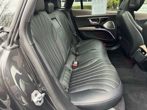 Used 2023 Mercedes-Benz EQS 450+ 4MATIC Sedan image 25