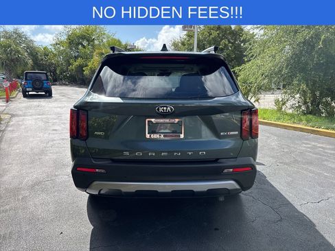 Used 2021 Kia Sorento EX w/ EX AWD X-Line Package image 6