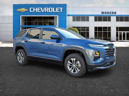New 2026 Chevrolet Equinox LT FWD image 6
