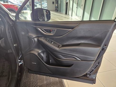 Used 2023 Subaru Forester Touring image 25